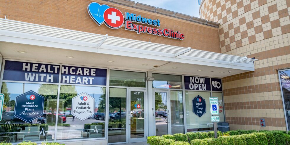 Midwest Express Clinic Archer Heights Location Image