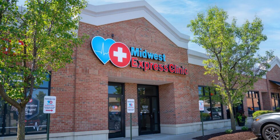 Midwest Express Clinic Garfield Ridge Location Image